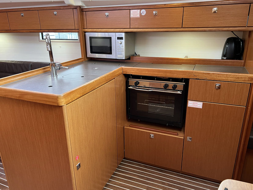 Bavaria Yachtbau 37 Finny Ocean