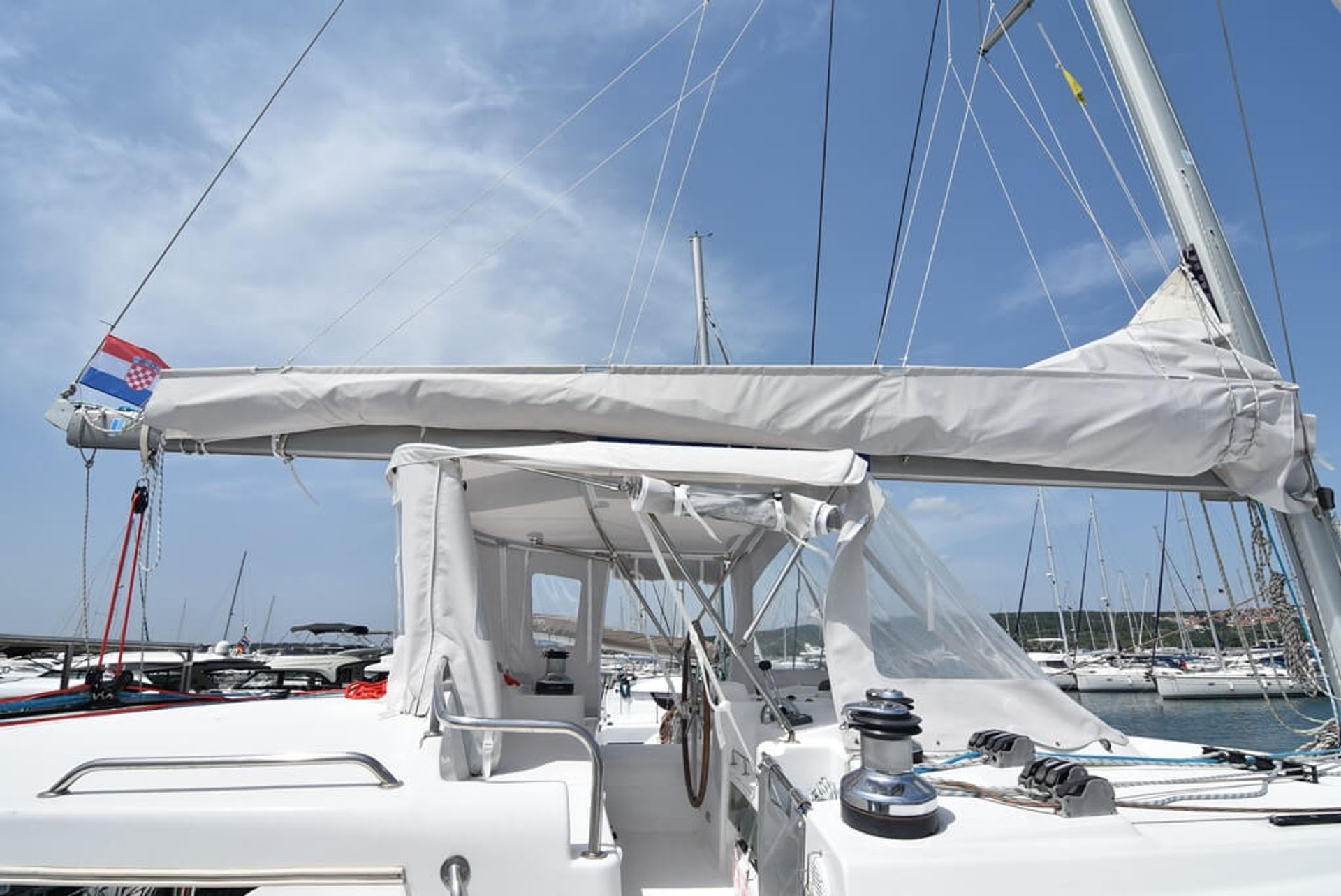 nausys-40039989-482148-n2.JPG