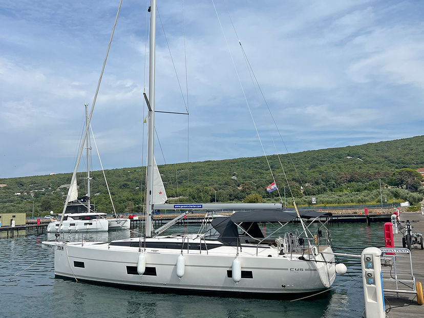 Bavaria Yachtbau 45 Sunny