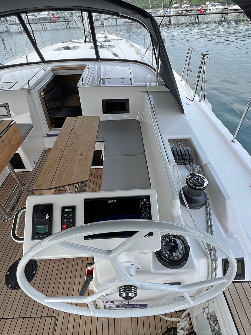 Bavaria Yachtbau 45 Sunny