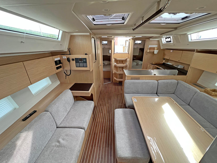 Bavaria Yachtbau 45 Sunny
