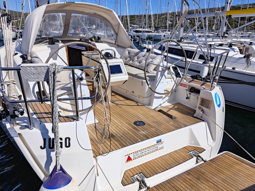Bavaria Yachtbau 37 Jugo