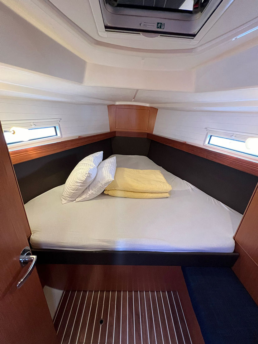 Bavaria Yachtbau 37 Jugo