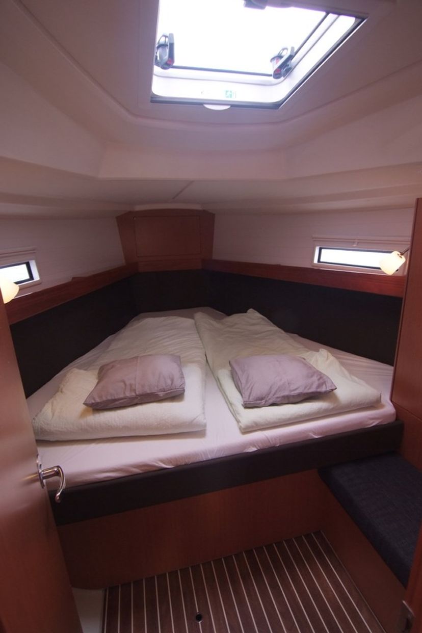 Bavaria Yachtbau 37 Dori