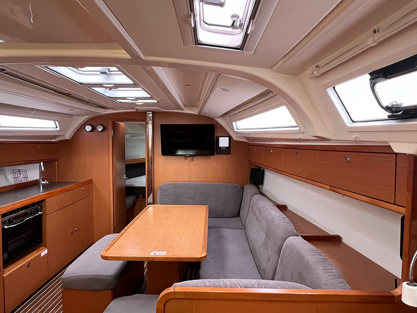 Bavaria Yachtbau CRUISER 41 Levant