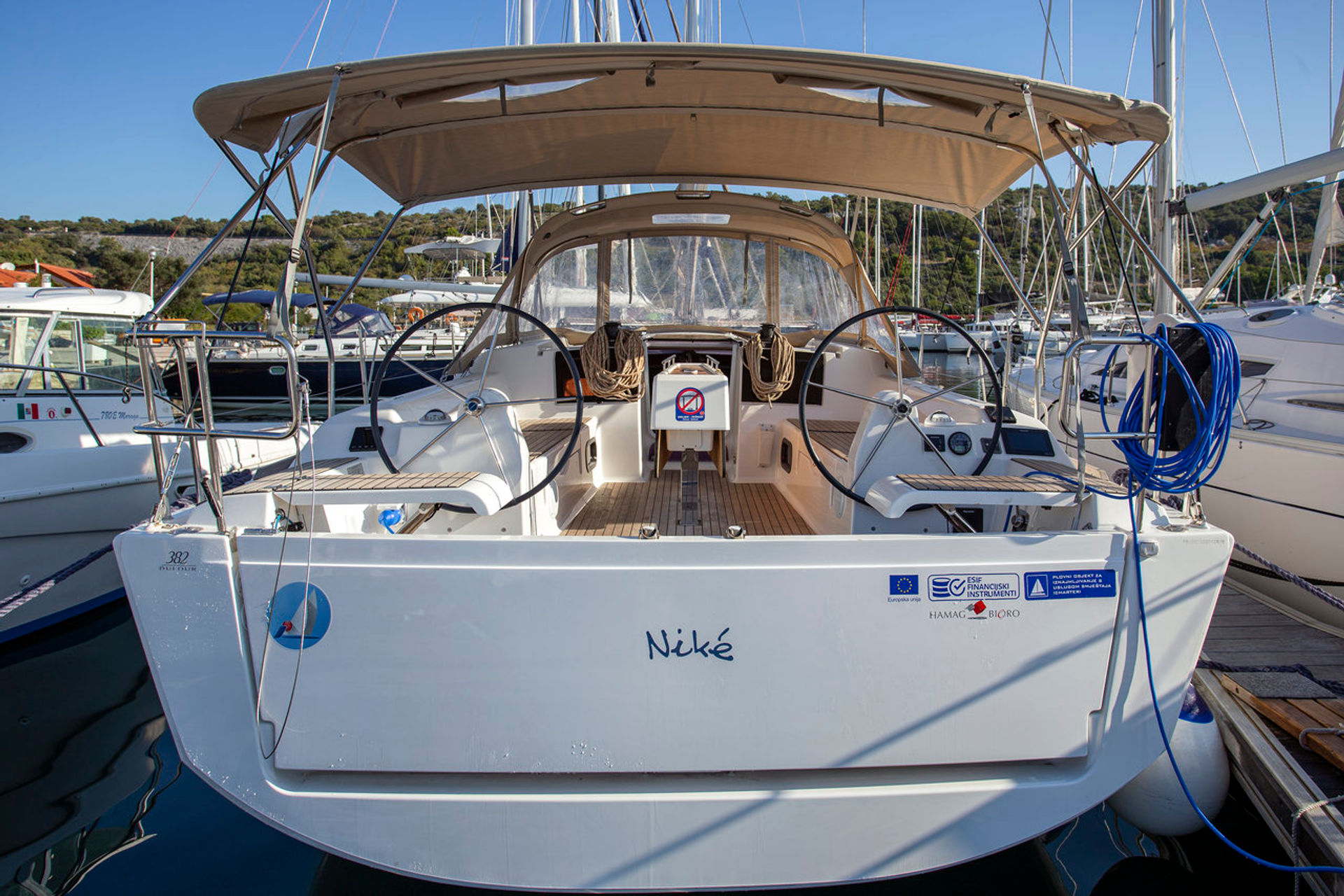 nausys-40241229-126227-main.jpg