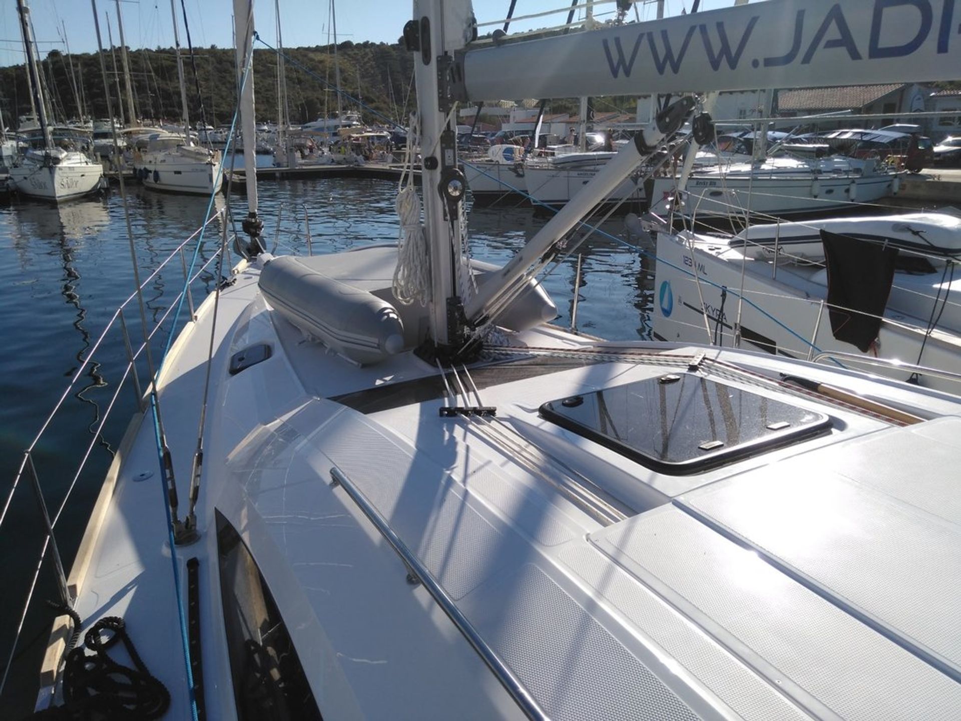 nausys-40241346-126227-n2.jpg