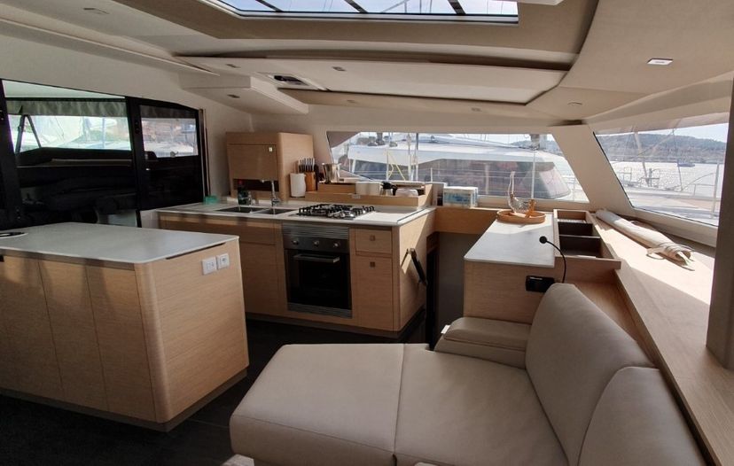 Fountaine Pajot 51 Princess
