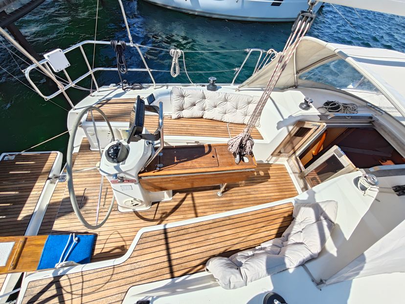 Bavaria Yachtbau CRUISER 33 Pulenat