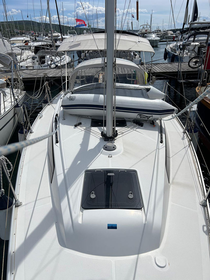 Bavaria Yachtbau CRUISER 33 Pulenat