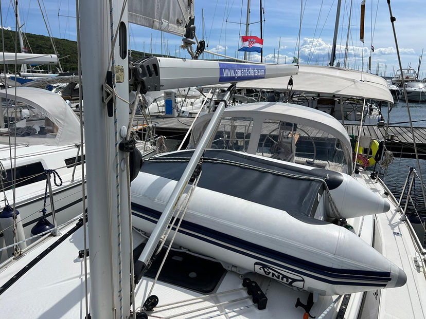 Bavaria Yachtbau CRUISER 33 Pulenat