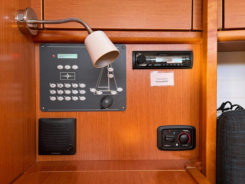 Bavaria Yachtbau CRUISER 33 Pulenat