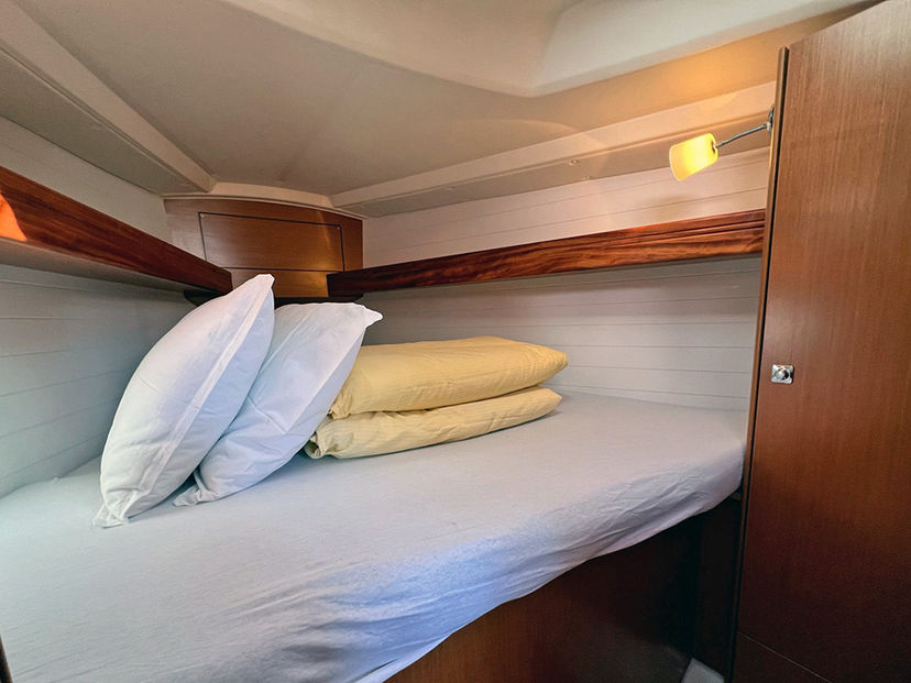 Bavaria Yachtbau CRUISER 33 Pulenat