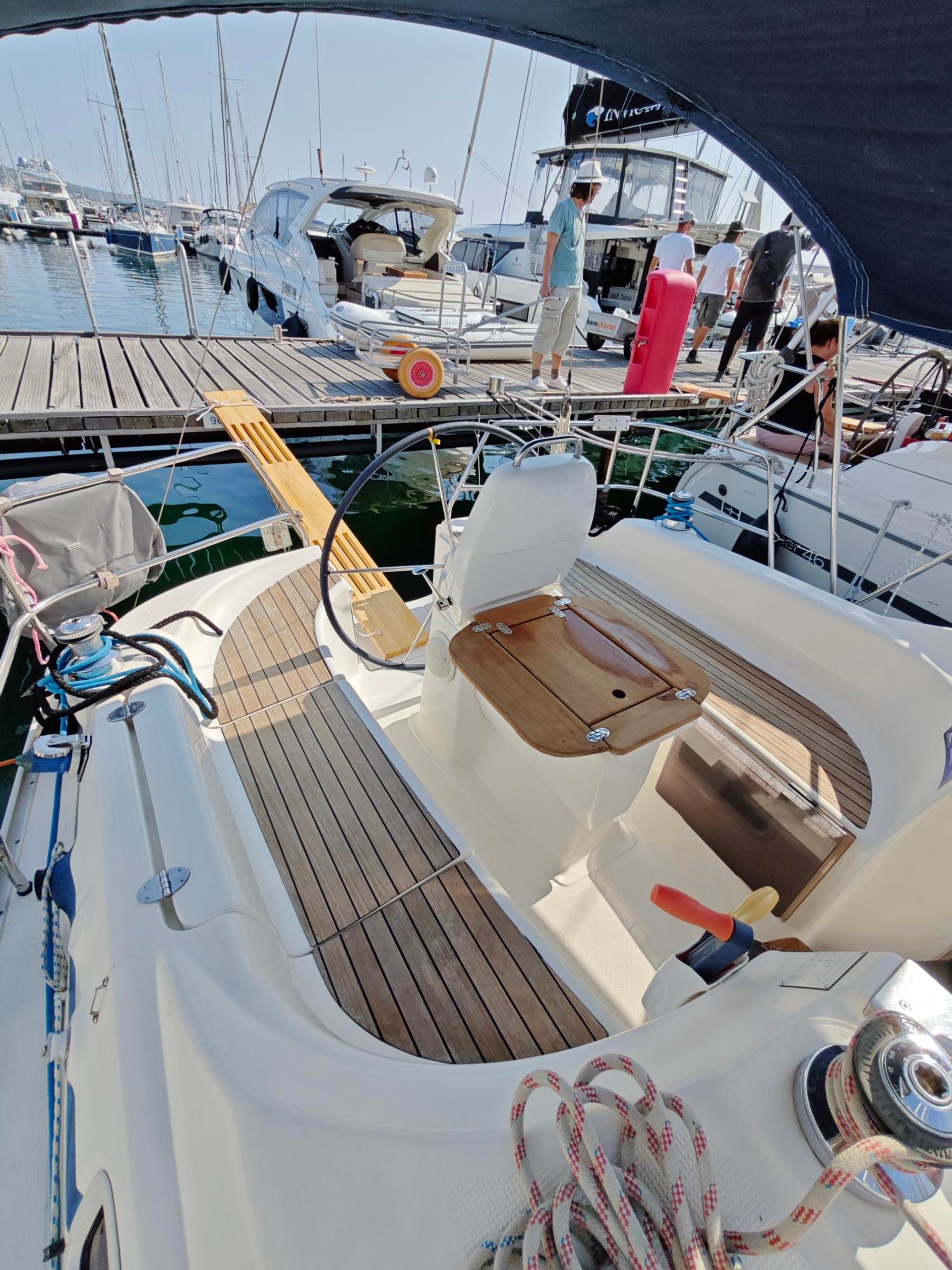 nausys-40253158-482148-n4.jpg