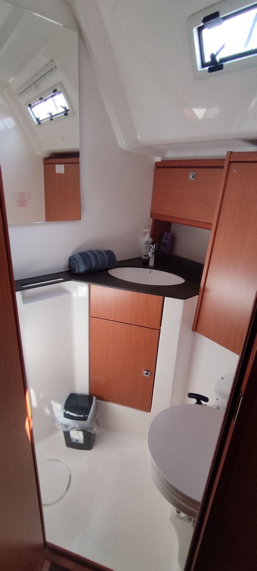 Bavaria Yachtbau 46 Pluton