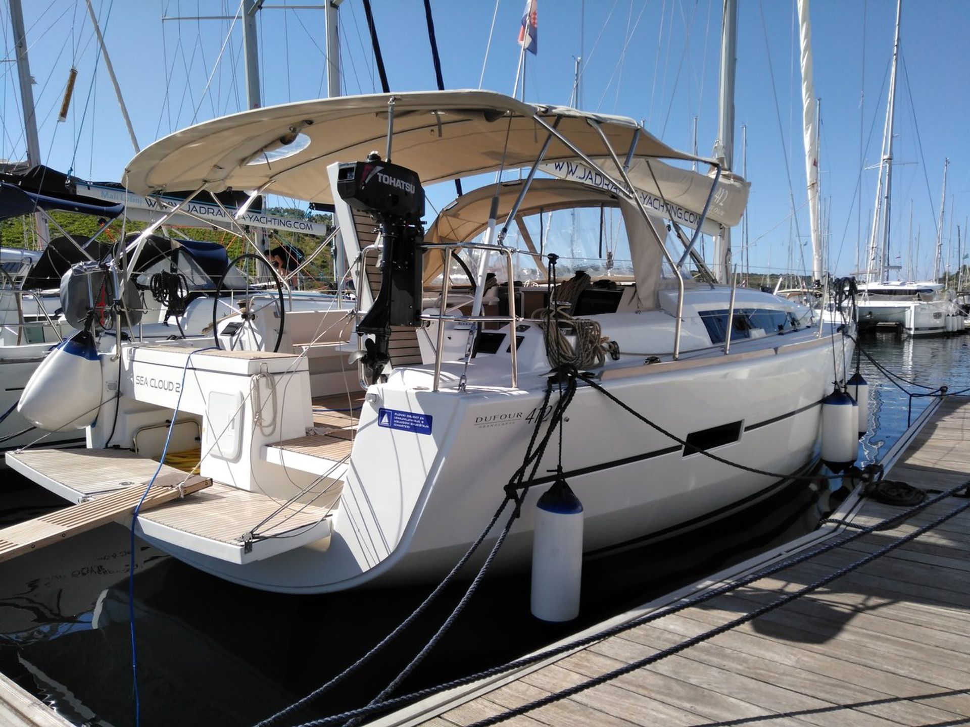 nausys-40264546-126227-main.jpg
