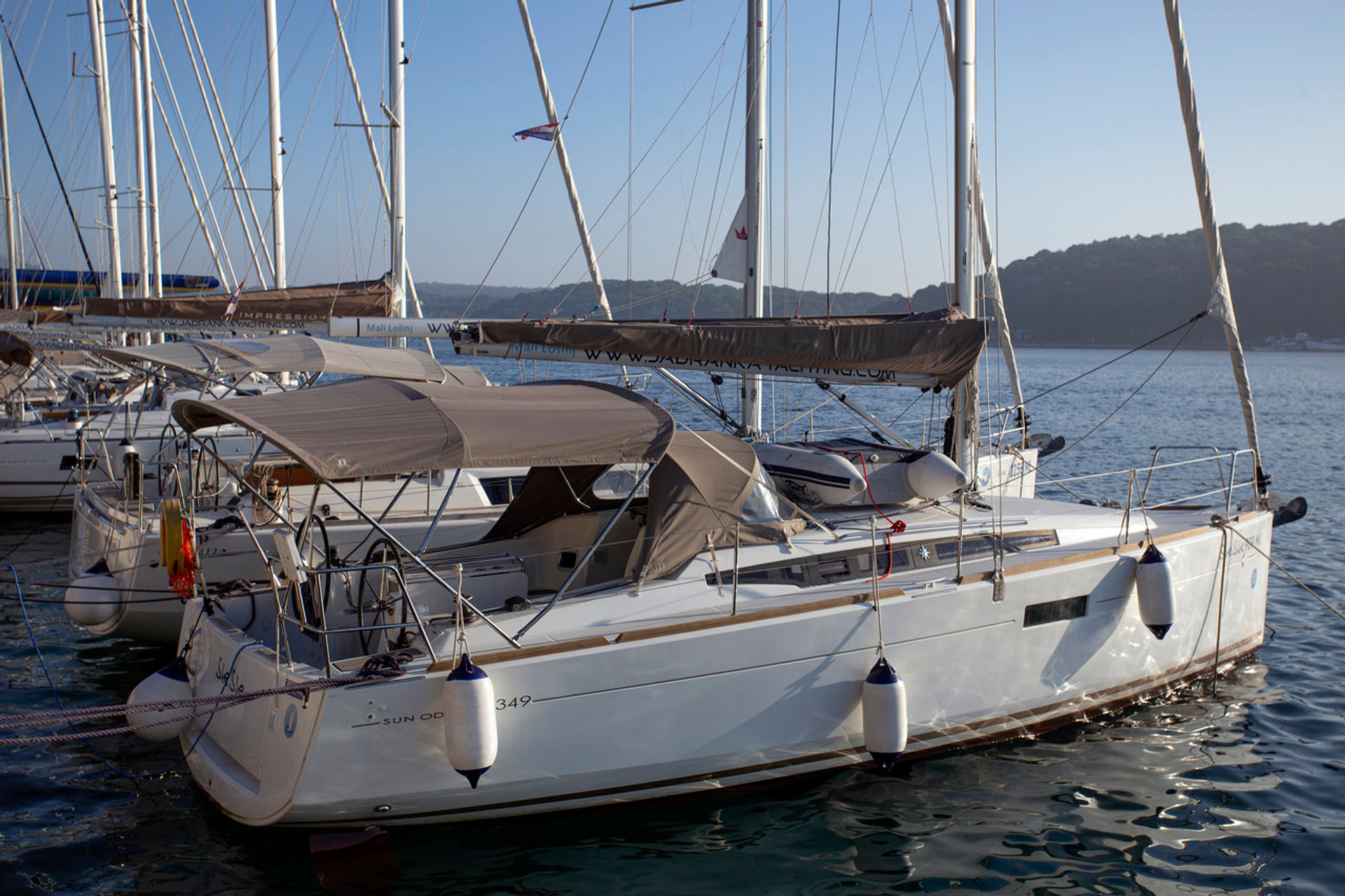 nausys-40264560-126227-n3.jpg