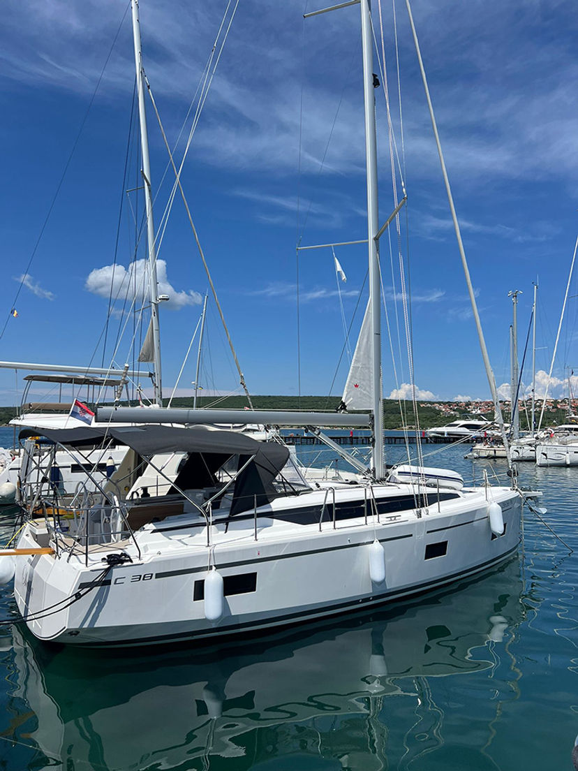 Bavaria Yachtbau 38 Ohana