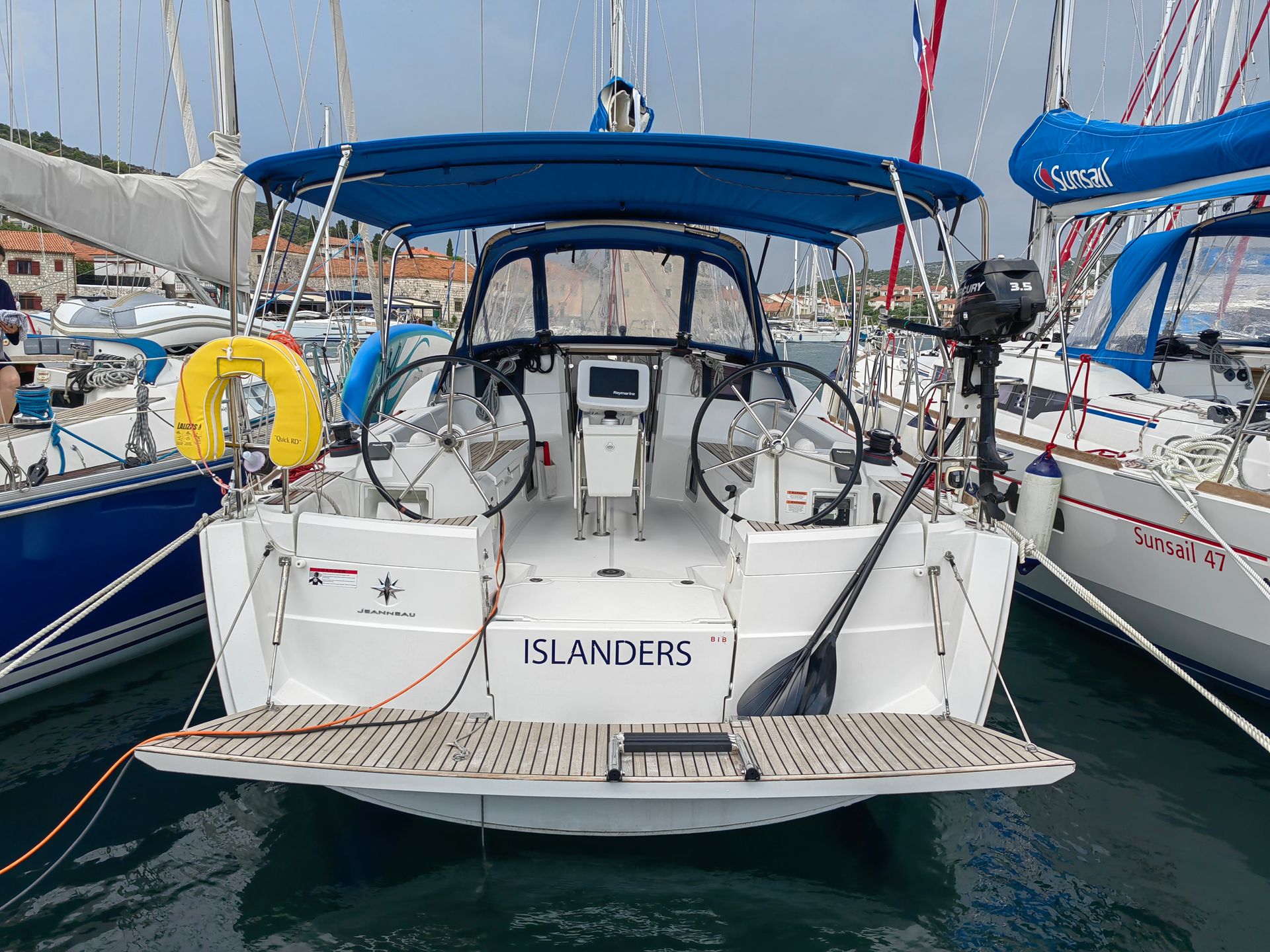 nausys-40303679-482148-a1.jpg