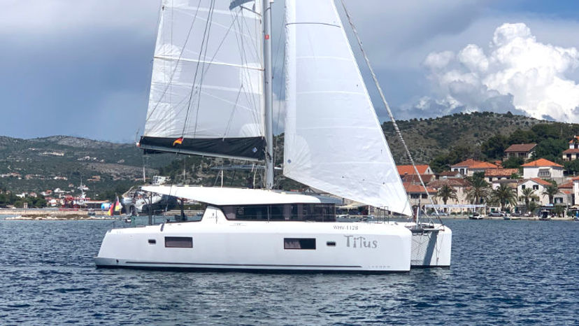 Lagoon 42 Titus