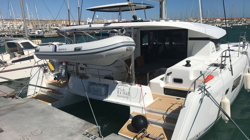Lagoon 42 Titus