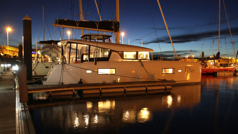 Lagoon 42 Titus