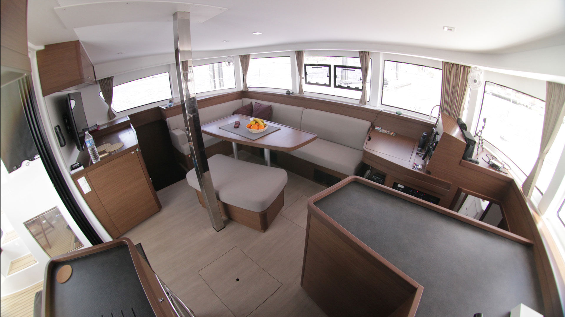 nausys-4032969-842499-p1.jpg