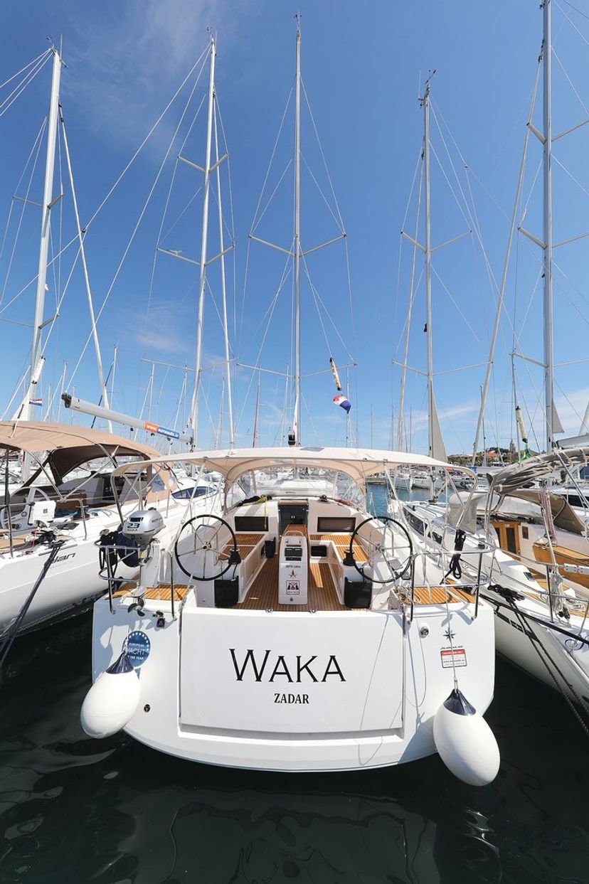 Jeanneau 40 Waka