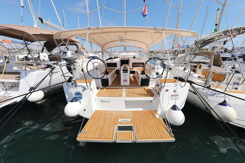 Jeanneau 40 Waka
