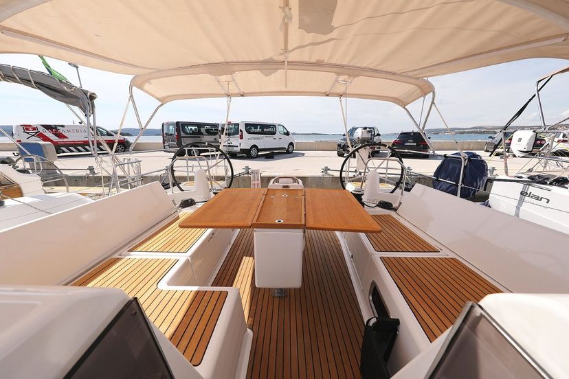 Jeanneau 40 Waka