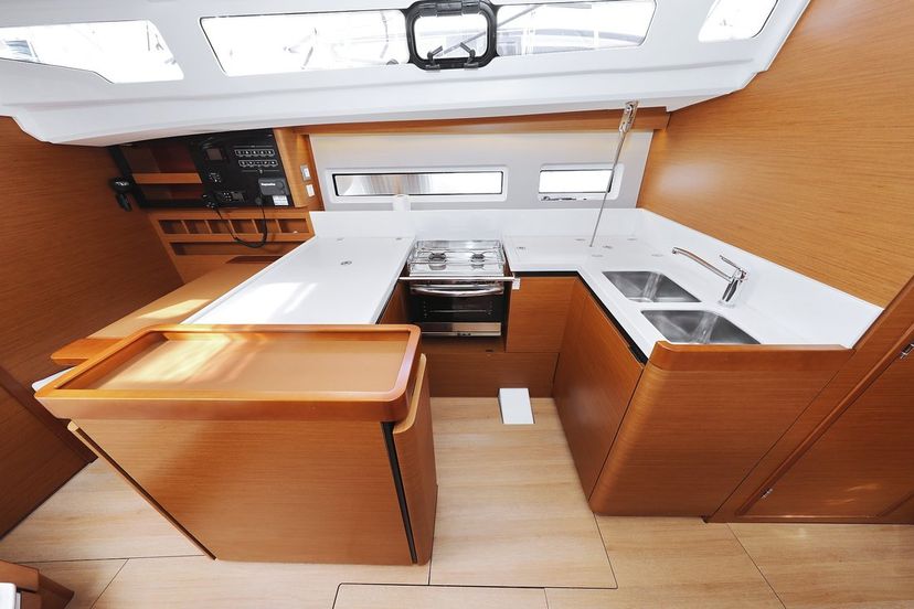 Jeanneau 40 Waka