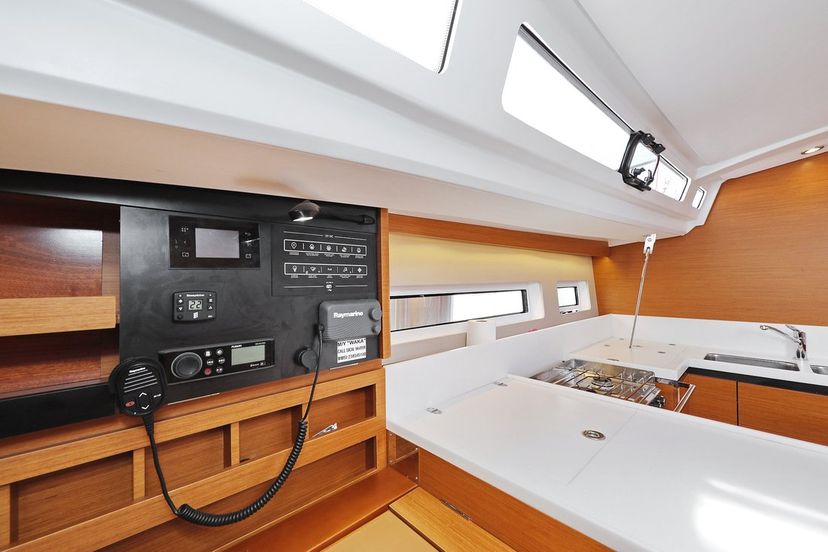 Jeanneau 40 Waka