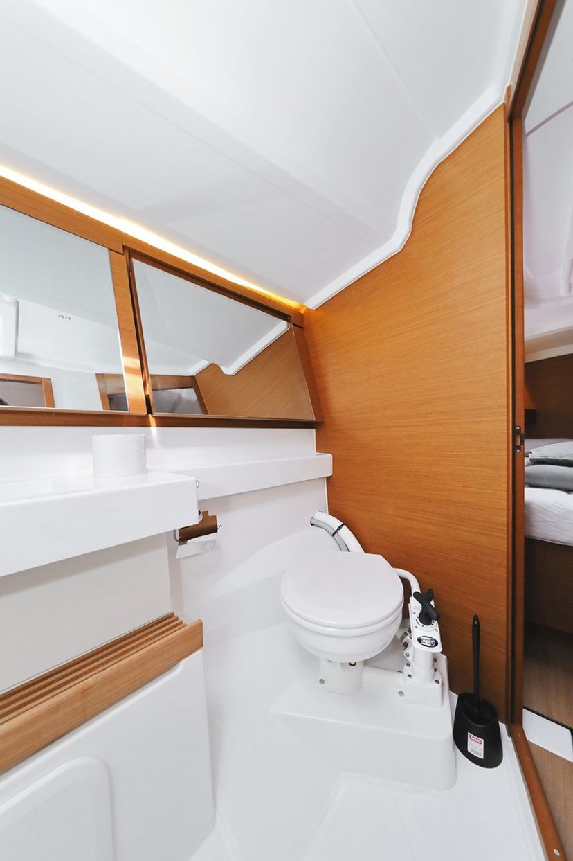 Jeanneau 40 Waka
