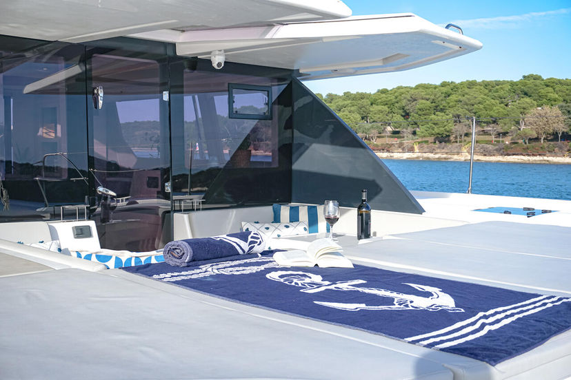 Leopard Catamarans 50 Solaia