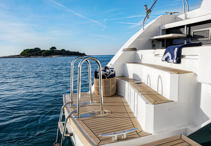 Leopard Catamarans 50 Solaia