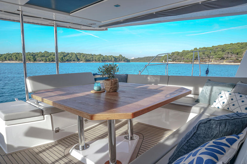 Leopard Catamarans 50 Solaia