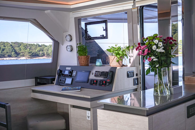 Leopard Catamarans 50 Solaia