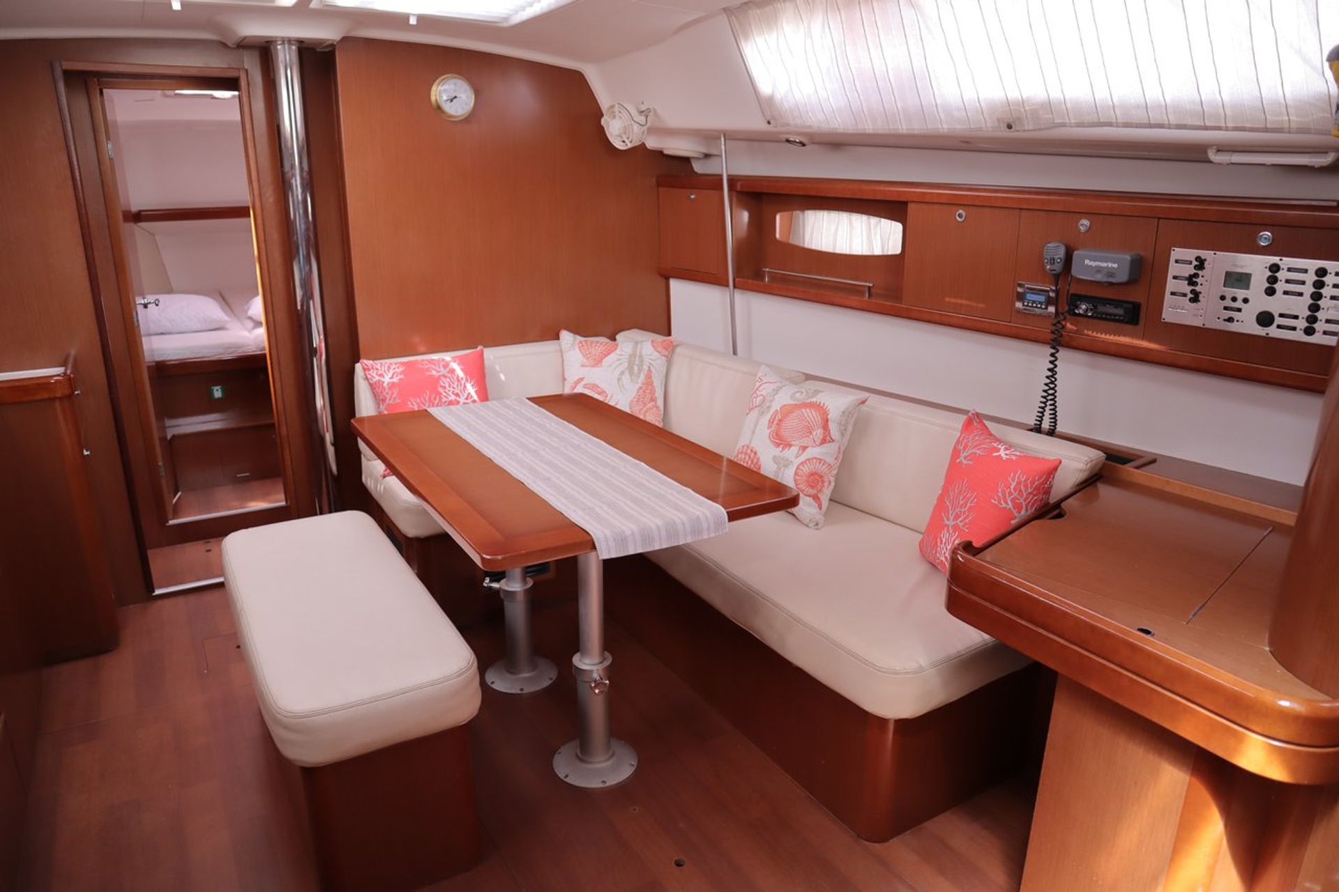 nausys-40516828-40296423-p.jpg
