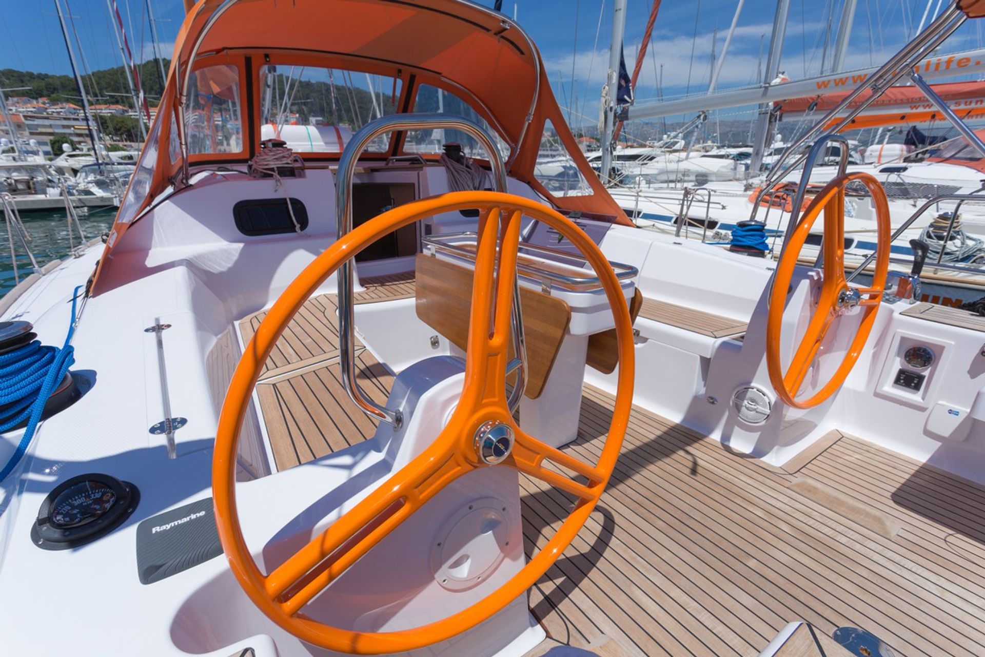 nausys-40665236-40590204-n1.jpg