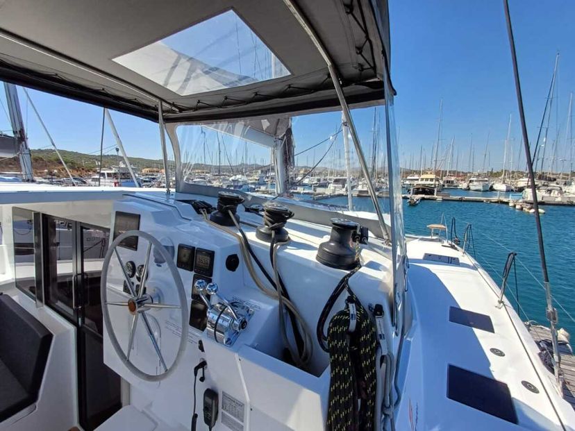 Fountaine Pajot 40 My Tim