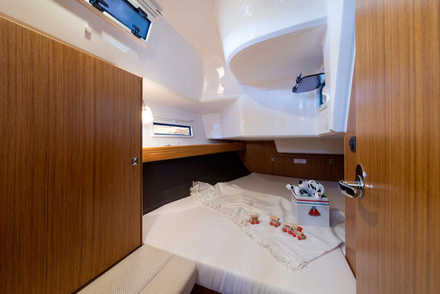 Bavaria Yachtbau 37 Sayra