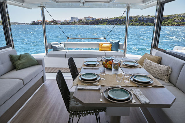 Catana 4.4 Skyfall