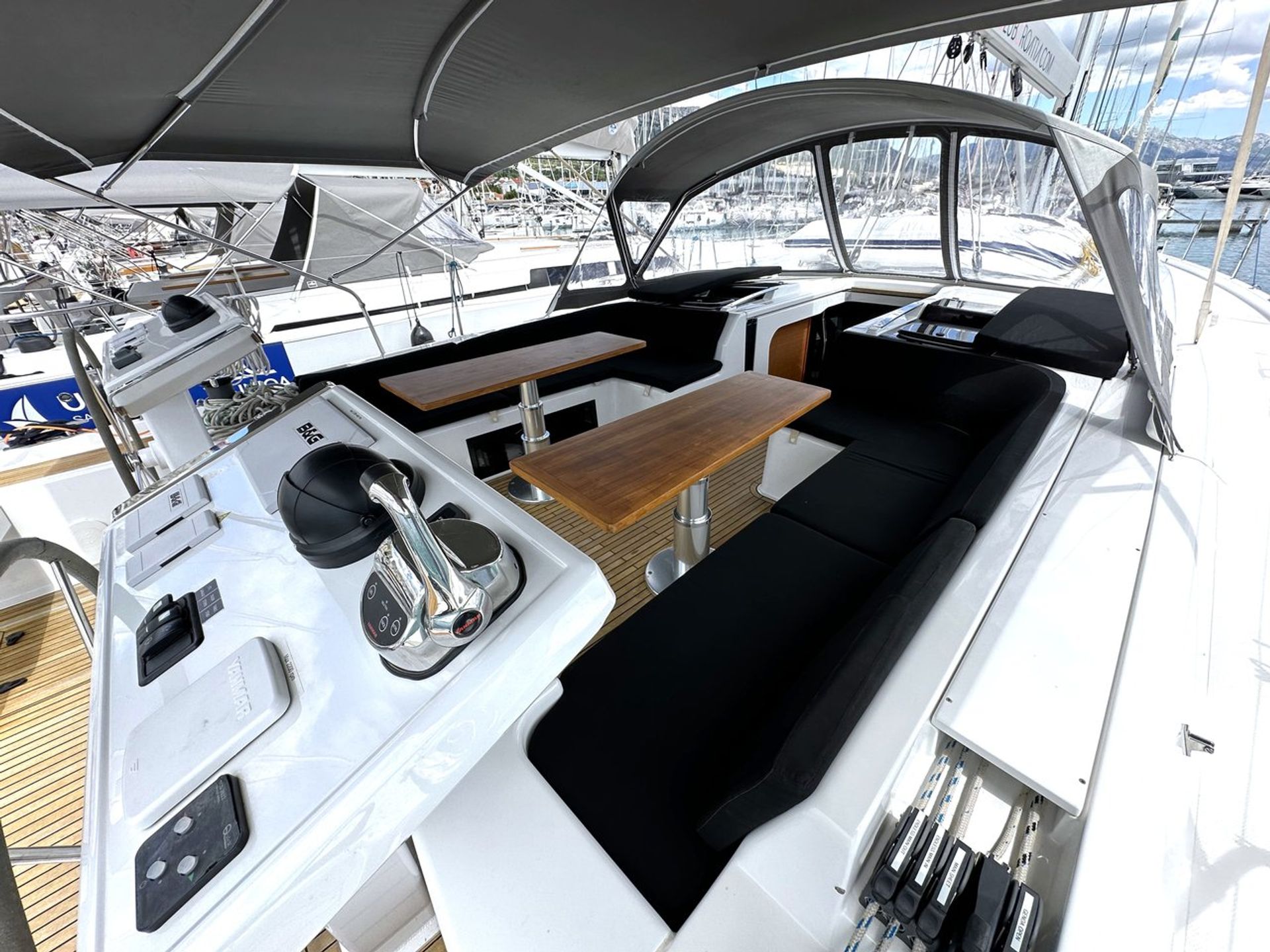 nausys-40867364-51-n1.jpg
