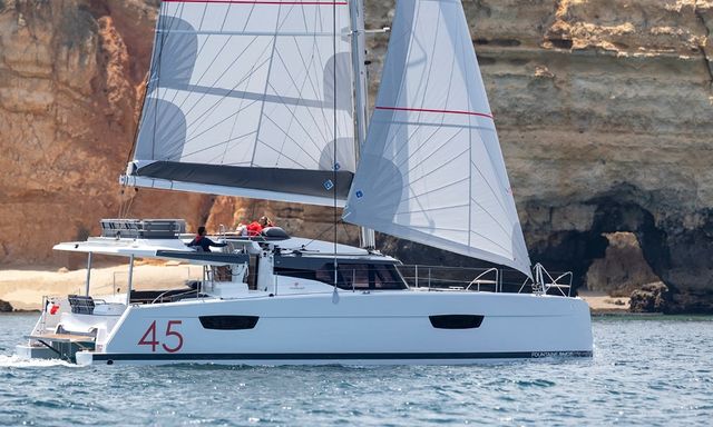 Fountaine Pajot 45 Lucky Traveller