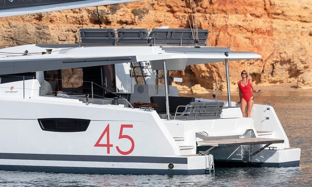 Fountaine Pajot 45 Lucky Traveller