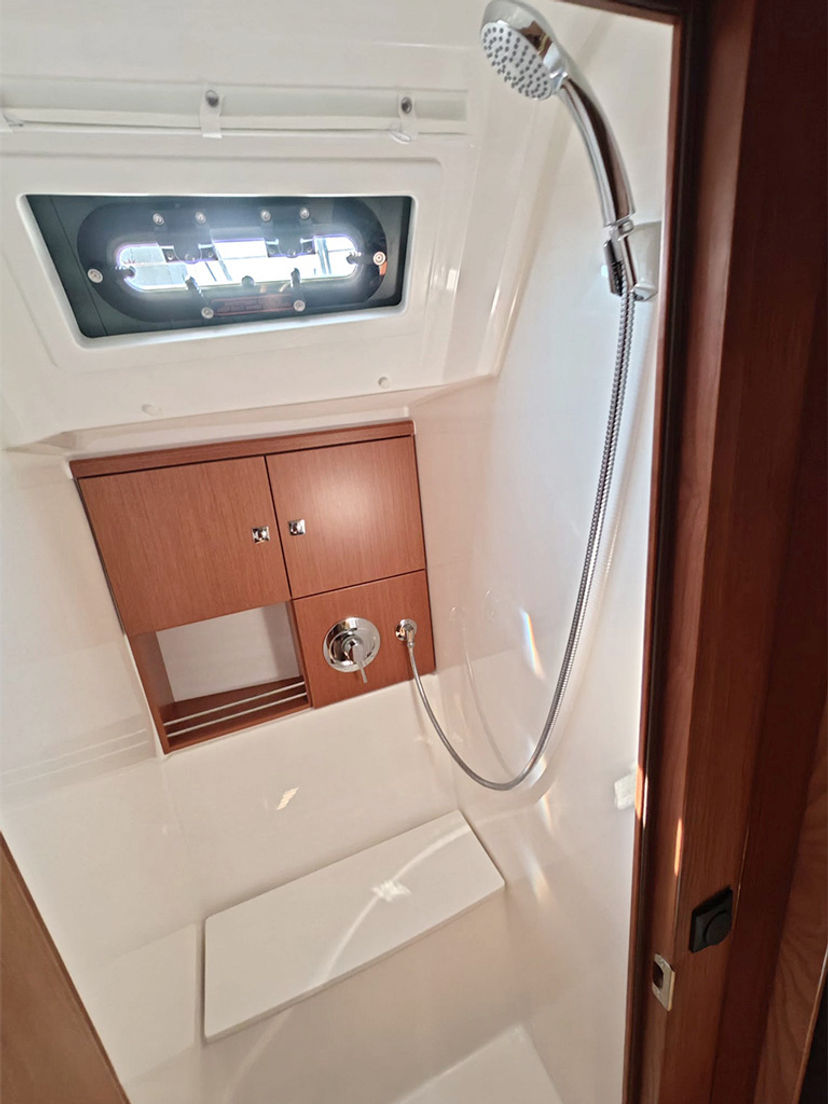 Bavaria Yachtbau 46 Sea Legend