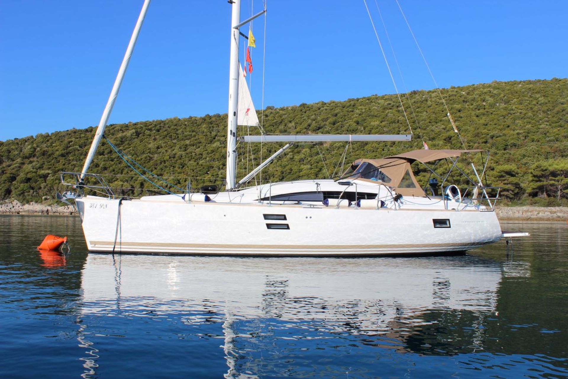 nausys-41168491-126227-n4.jpg