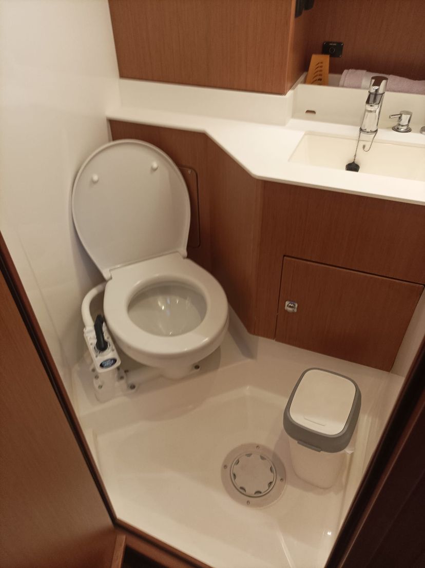 Bavaria Yachtbau 50 Roza Deflores 2