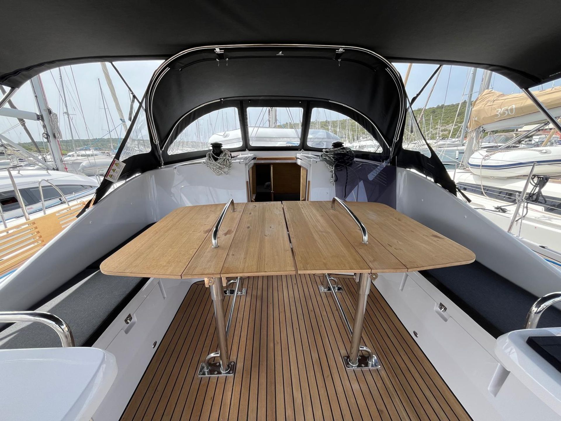 nausys-41833395-10124407-n3.JPG