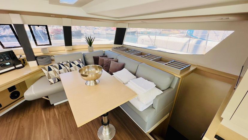 Fountaine Pajot 50 Franco Nero